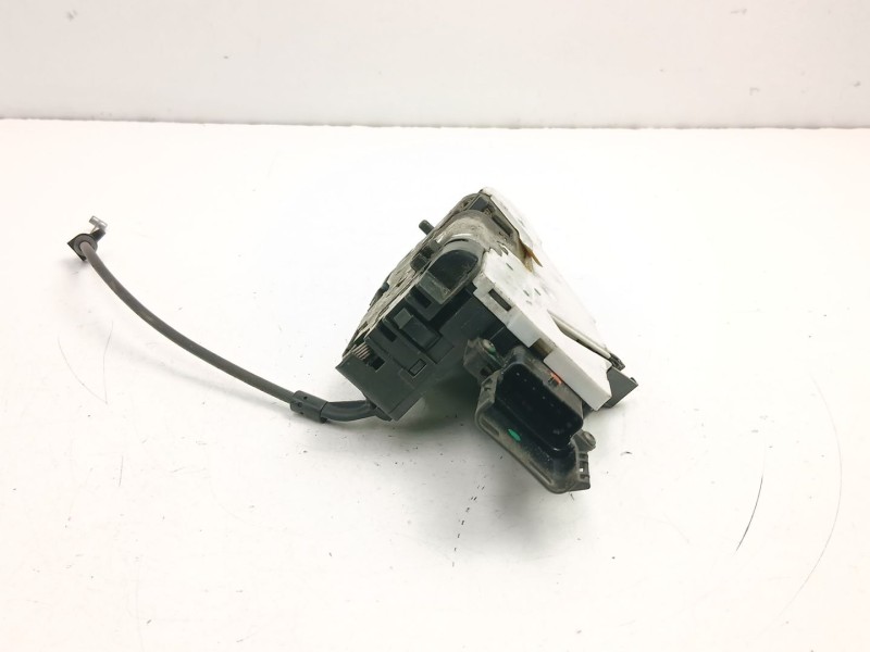 Recambio de cerradura puerta delantera izquierda para peugeot 207 1.4 g referencia OEM IAM 9135V9  