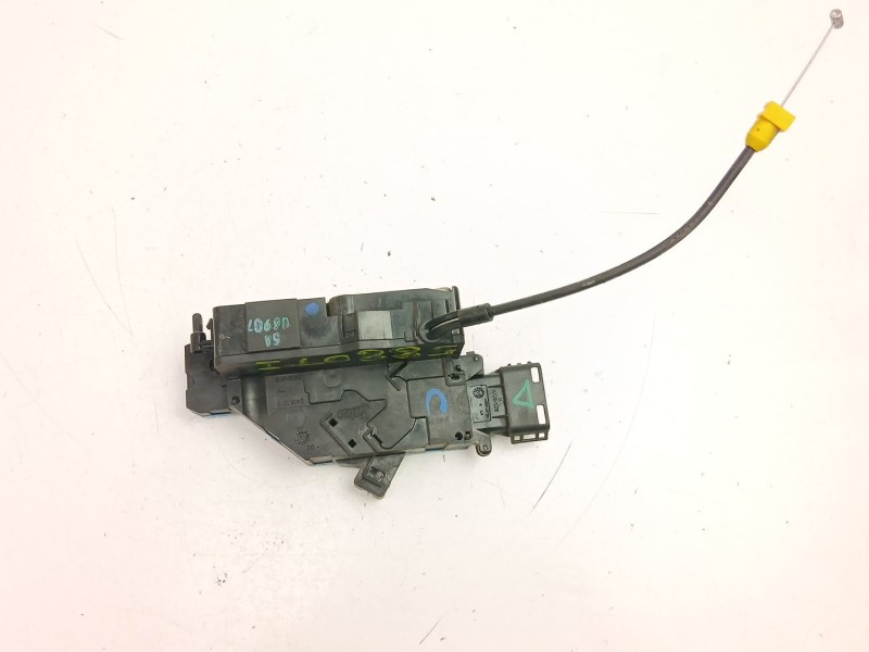 Recambio de cerradura puerta trasera izquierda para peugeot 207 1.4 g referencia OEM IAM 9137F9  