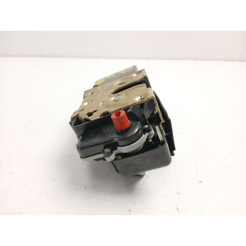 Recambio de cerradura puerta trasera izquierda para citroën xsara picasso (n68) 1.8 16v referencia OEM IAM 913778  