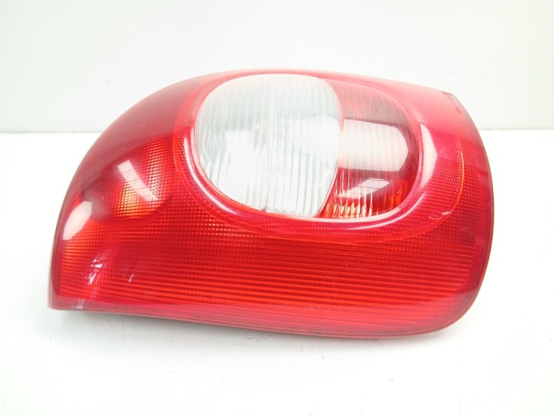 Recambio de piloto trasero izquierdo para citroën xsara picasso (n68) 1.8 16v referencia OEM IAM 9631564080  