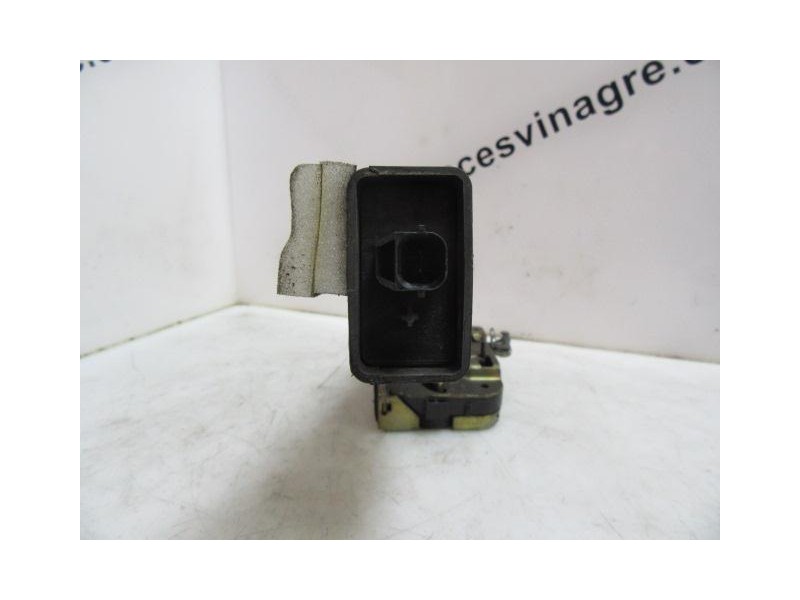 Recambio de cerradura pta. tras. izq. : mitsubishi carisma : 1.8 g /4g93 (140,04cv) [1996] para mitsubishi carisma 1.8 g /4g93 r