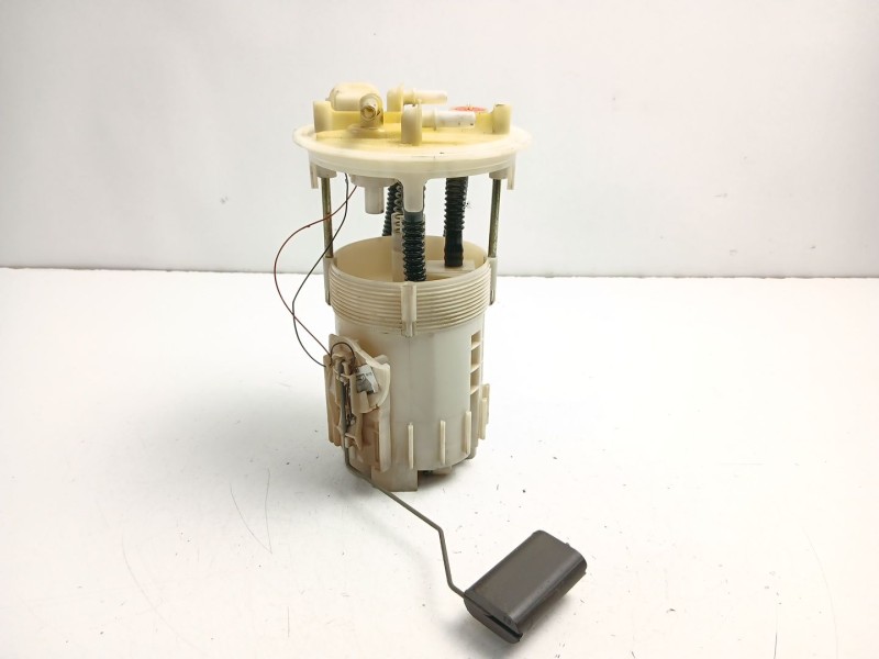 Recambio de bomba combustible aforador para renault kangoo (kc0/1_) 1.9 dti (kc0u) referencia OEM IAM 8200085799  