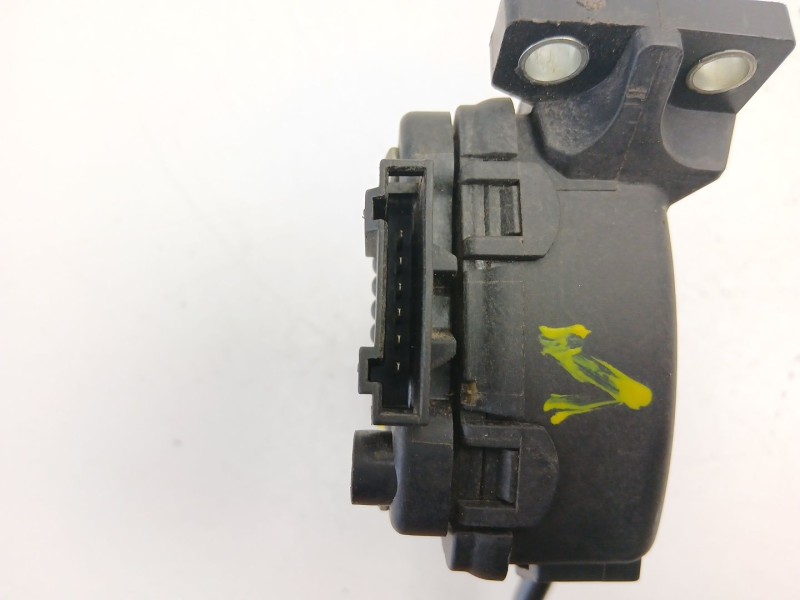 Recambio de potenciometro aceleracion para renault master 2.5 d /g9u a6 referencia OEM IAM 8200724059 6PV00811904 