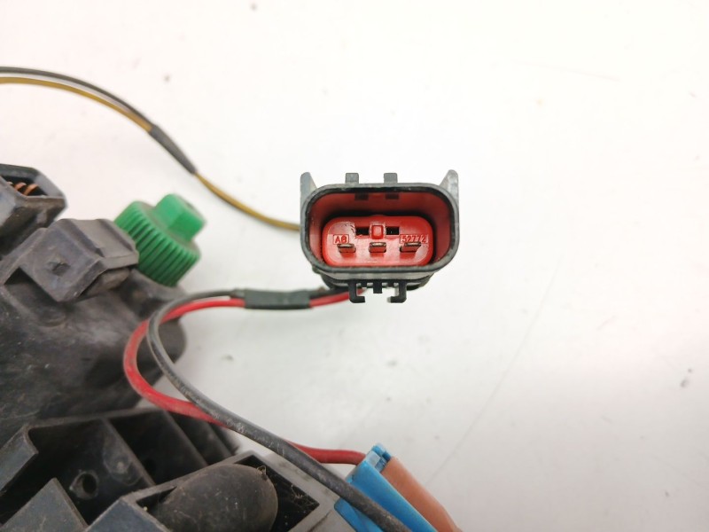 Recambio de faro derecho para chrysler stratus (ja) 2.0 16v referencia OEM IAM 4805440AA  