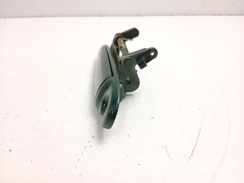 Recambio de manilla delantera izquierda para chrysler stratus (ja) 2.0 16v referencia OEM IAM 4696883  