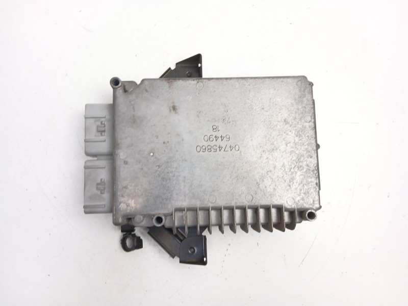 Recambio de centralita para chrysler stratus (ja) 2.0 16v referencia OEM IAM 4606634AD  04606634AD