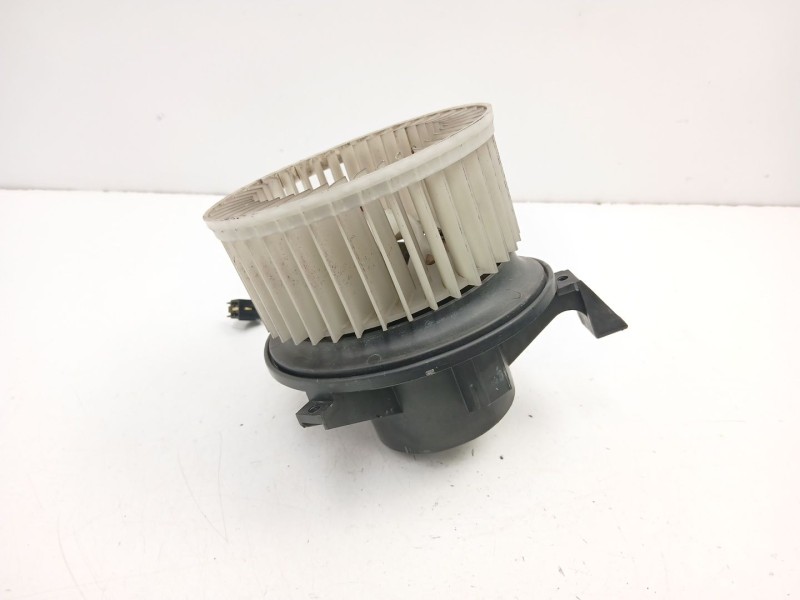 Recambio de motor calefaccion para chrysler stratus (ja) 2.0 16v referencia OEM IAM 4644809  4644810