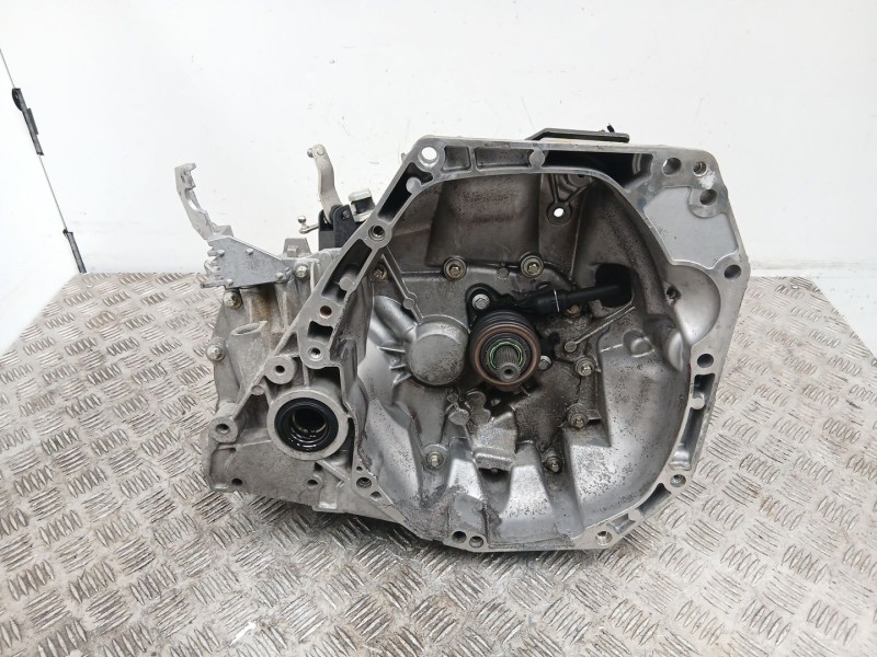 Recambio de caja cambios 5v gasolina para nissan qashqai i (j10, nj10) 1.6 referencia OEM IAM 8200367222 CEJRQS2GST 
