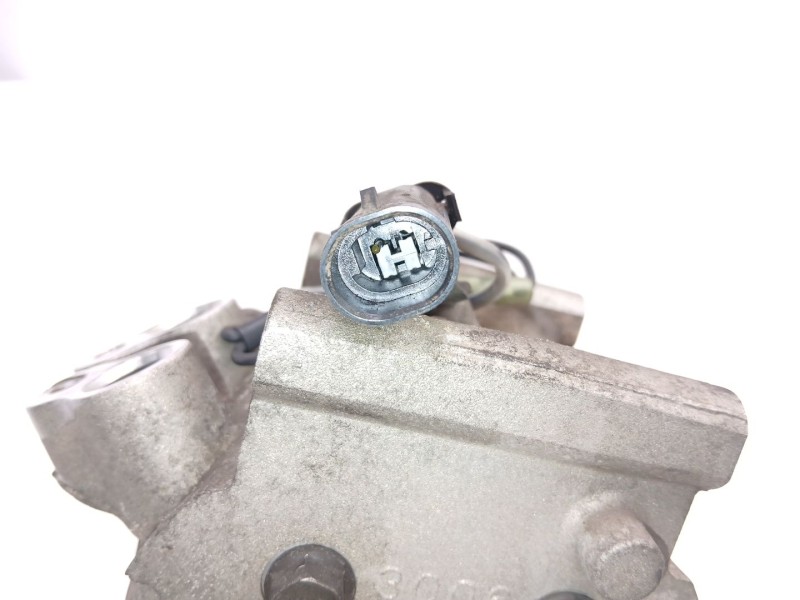 Recambio de compresor aire acondicionado para chrysler stratus (ja) 2.0 16v referencia OEM IAM 4595666  
