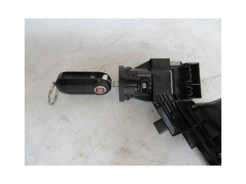 Recambio de antirrobo clausor de arranque : fiat punto : 1.3 td [2012] para fiat punto 1.3 td referencia OEM IAM   