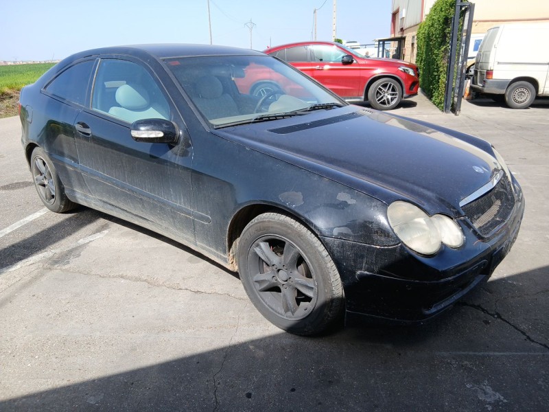 mercedes-benz clase c (w203) del año 2003