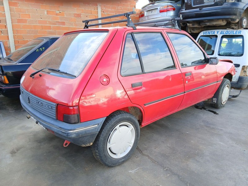 peugeot 205 plus del año 1990
