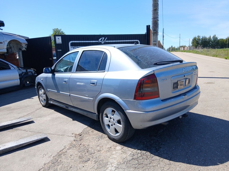 opel astra g hatchback (t98) del año 1999