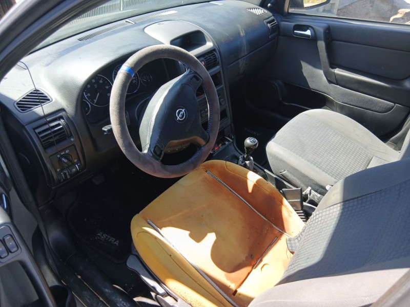 opel astra g hatchback (t98) del año 1999