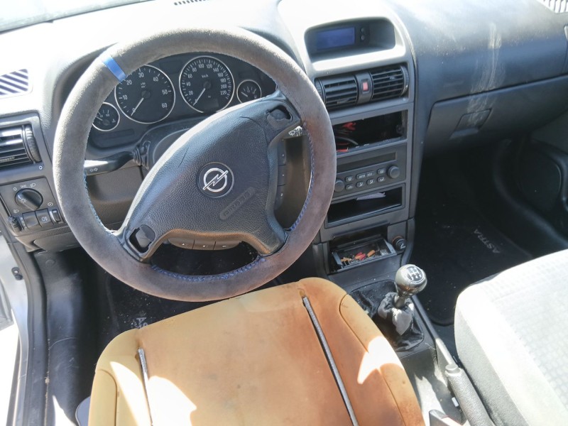 opel astra g hatchback (t98) del año 1999