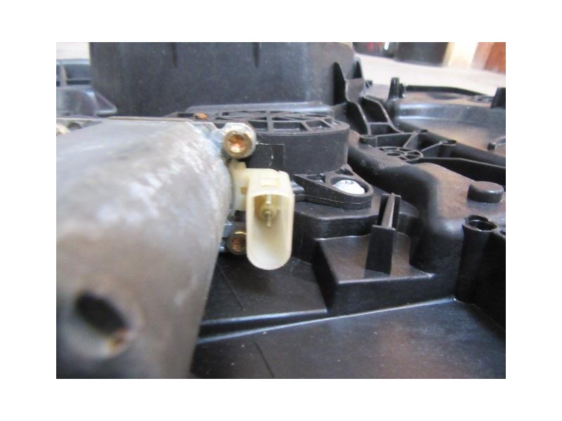 Recambio de elevalunas elec. del. dch. : ford fusion : 1.6 g /fyjb (100,61cv) [2004] para ford fusion 1.6 g /fyjb referencia OEM