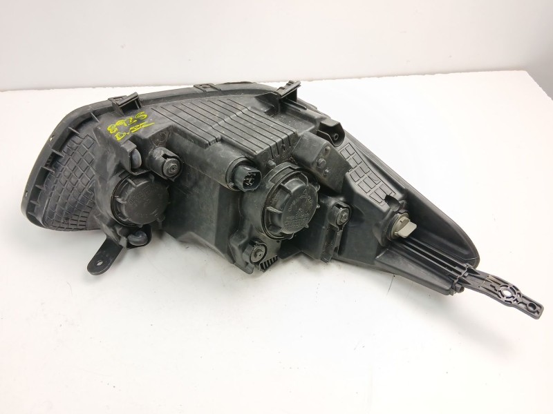 Recambio de faro izquierdo para hyundai i20 i (pb, pbt) 1.1 crdi referencia OEM IAM 921014P500  