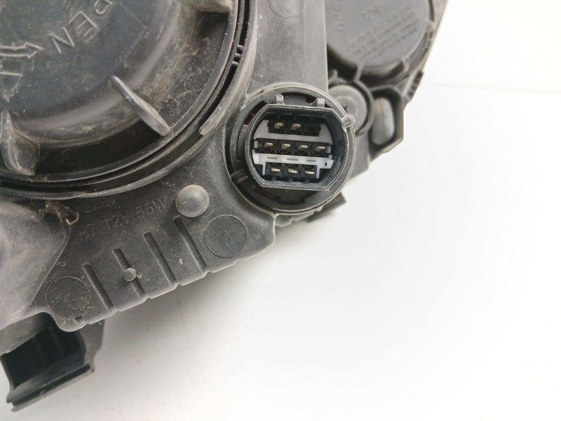 Recambio de faro izquierdo para hyundai i20 i (pb, pbt) 1.1 crdi referencia OEM IAM 921014P500  