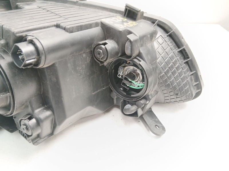 Recambio de faro derecho para hyundai i20 i (pb, pbt) 1.1 crdi referencia OEM IAM 921024P500  