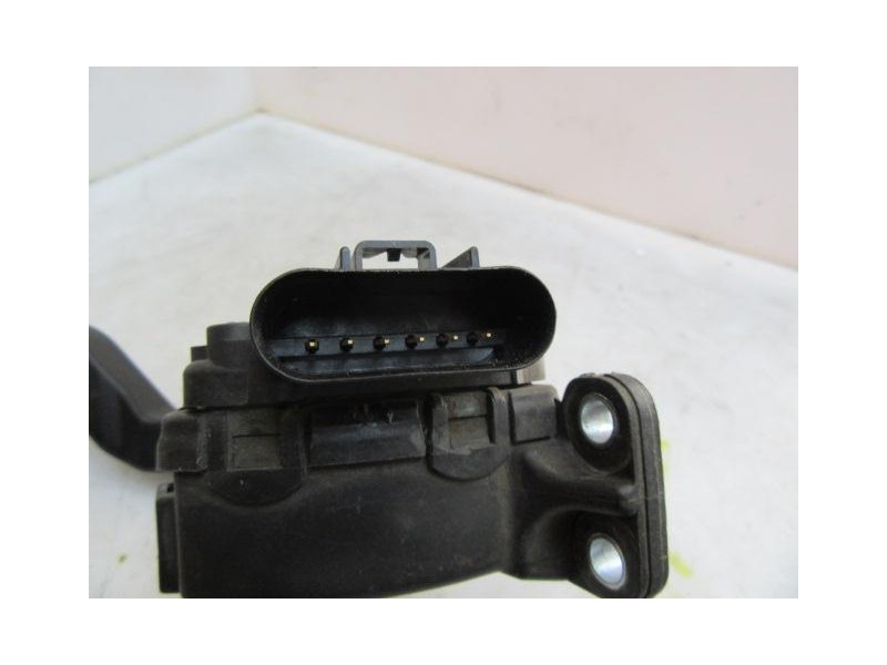 Recambio de potenciómetro aceleración : ford fusion : 1.6 g /fyjb (100,61cv) [2004] para ford fusion 1.6 g /fyjb referencia OEM 