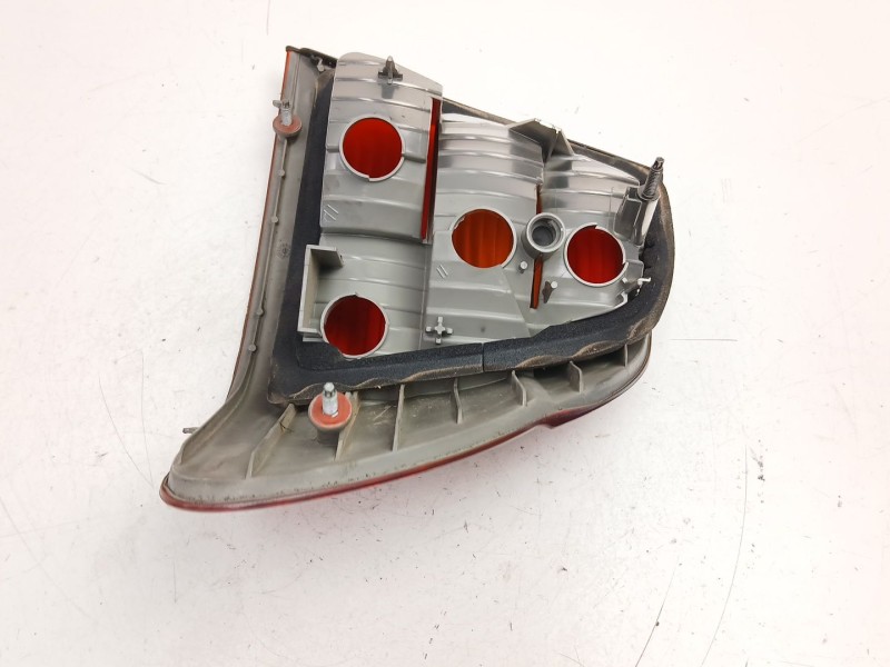 Recambio de piloto trasero izquierdo para bmw 3 (e46) 320 d referencia OEM IAM 6907933  