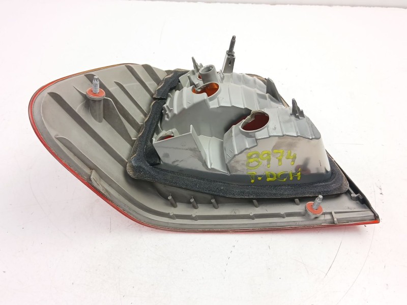 Recambio de piloto trasero derecho para bmw 3 (e46) 320 d referencia OEM IAM 6907934  