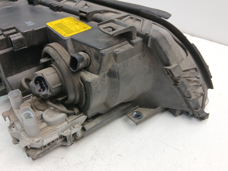 Recambio de faro izquierdo para bmw 3 (e46) 320 d referencia OEM IAM 6910967  