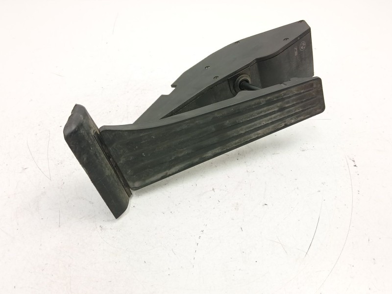 Recambio de potenciometro aceleracion para bmw 3 (e46) 320 d referencia OEM IAM 6756493  