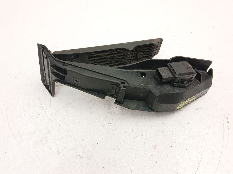 Recambio de potenciometro aceleracion para bmw 3 (e46) 320 d referencia OEM IAM 6756493  