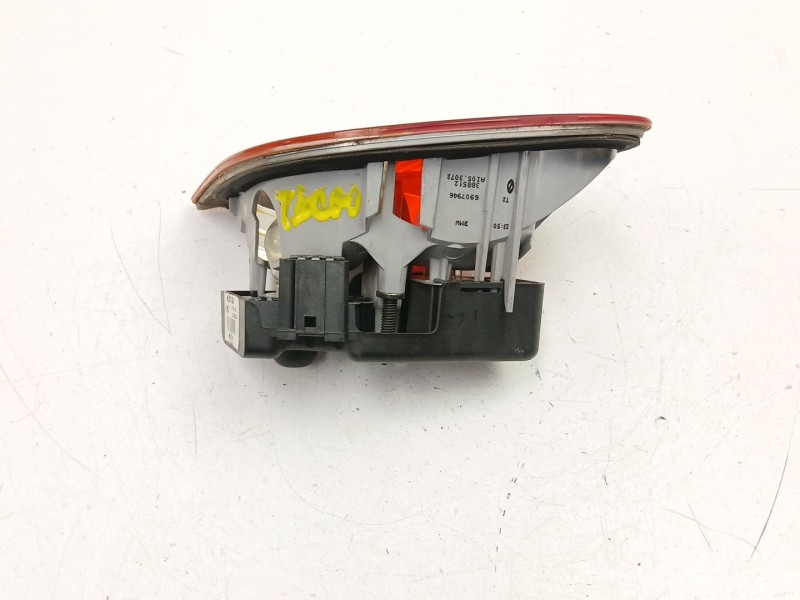 Recambio de piloto porton derecho para bmw 3 (e46) 320 d referencia OEM IAM 6907946  