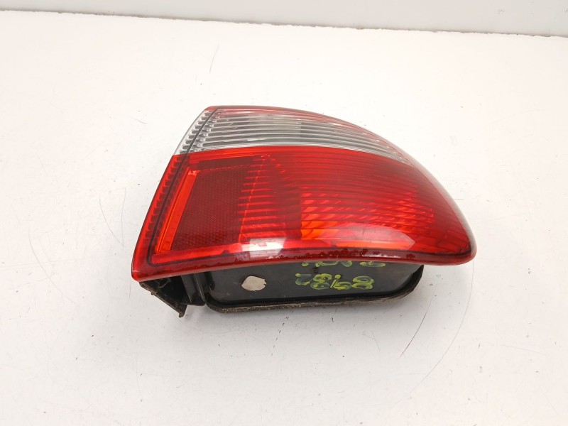 Recambio de piloto trasero derecho para seat toledo ii (1m2) 1.6 16v referencia OEM IAM 1M5945096B  