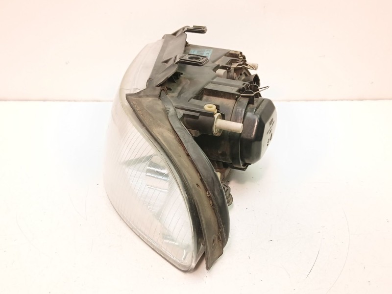 Recambio de faro izquierdo para audi a4 b5 (8d2) 1.8 t referencia OEM IAM 8D0941003AK 89300371 