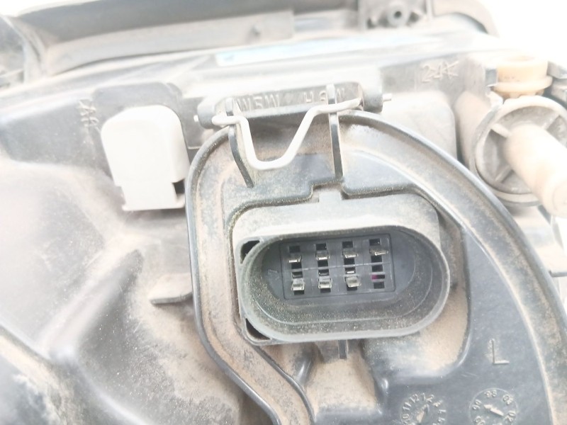 Recambio de faro izquierdo para audi a4 b5 (8d2) 1.8 t referencia OEM IAM 8D0941003AK 89300371 