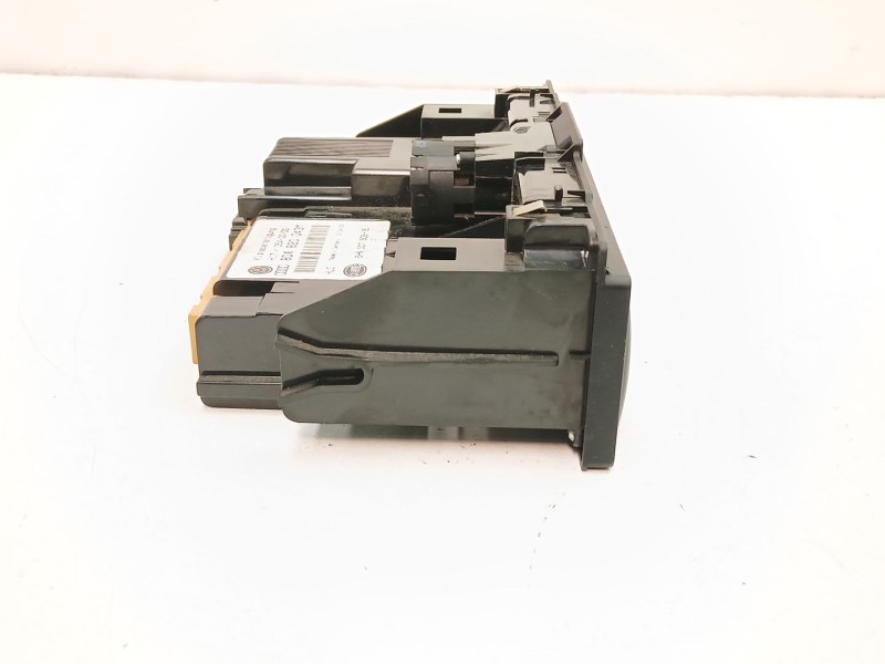 Recambio de mandos calefaccion aire para audi a4 b5 (8d2) 1.8 t referencia OEM IAM 8D0820043M 5HB007908 