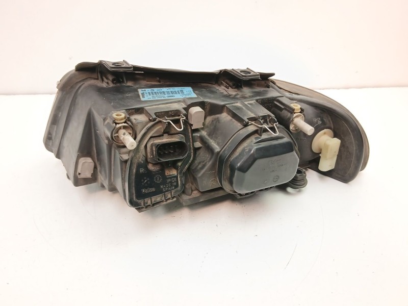 Recambio de faro derecho para audi a4 b5 (8d2) 1.8 t referencia OEM IAM 8D0941004AK 89300381 