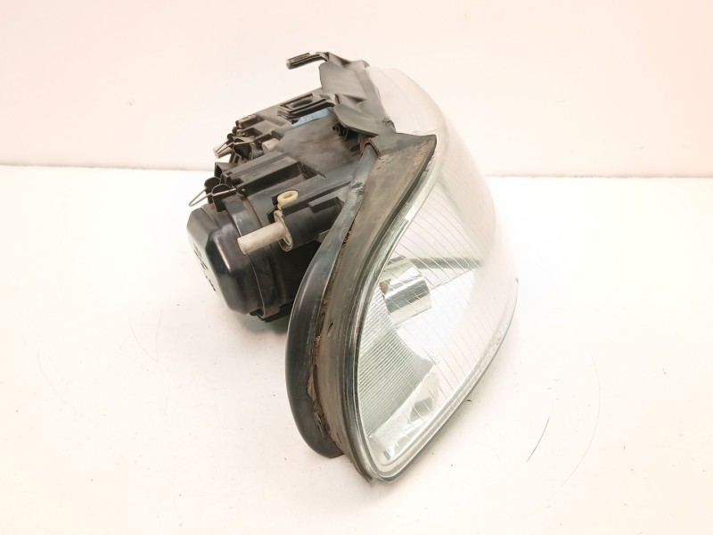 Recambio de faro derecho para audi a4 b5 (8d2) 1.8 t referencia OEM IAM 8D0941004AK 89300381 