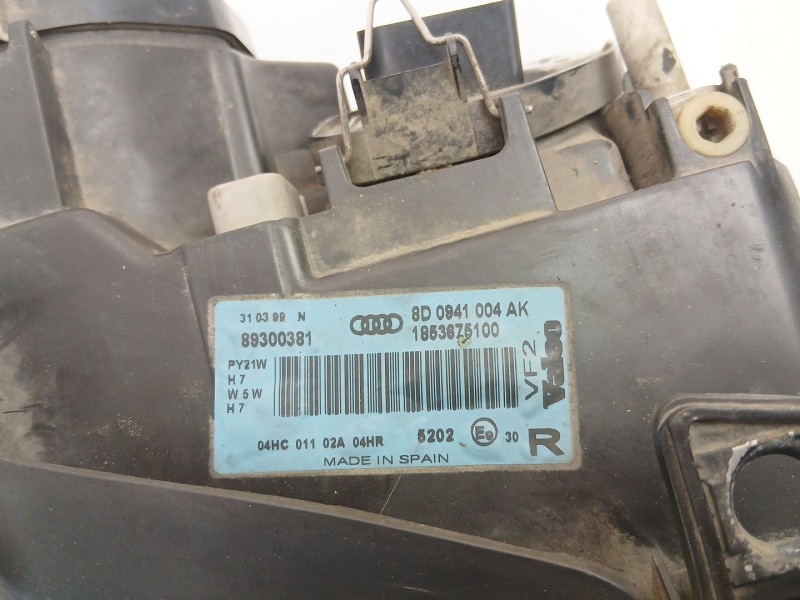 Recambio de faro derecho para audi a4 b5 (8d2) 1.8 t referencia OEM IAM 8D0941004AK 89300381 