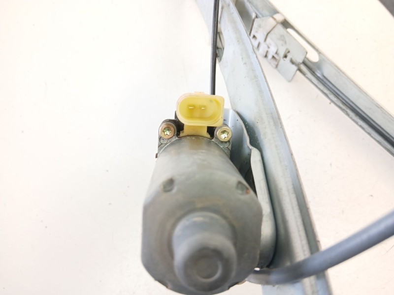 Recambio de elevalunas delantero izquierdo para bmw 3 (e46) 320 d referencia OEM IAM 51337020659  