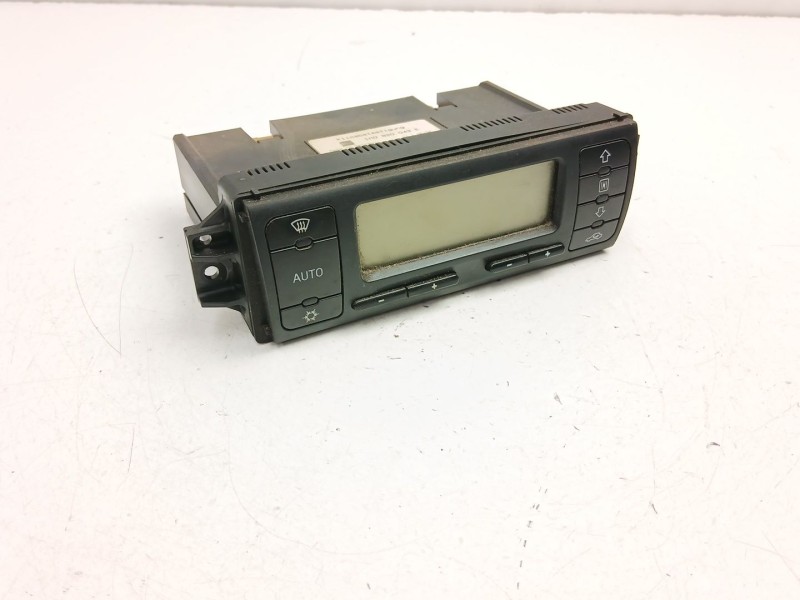 Recambio de mandos calefaccion aire para seat toledo ii (1m2) 1.6 16v referencia OEM IAM 1M0820043E 5HB007978 