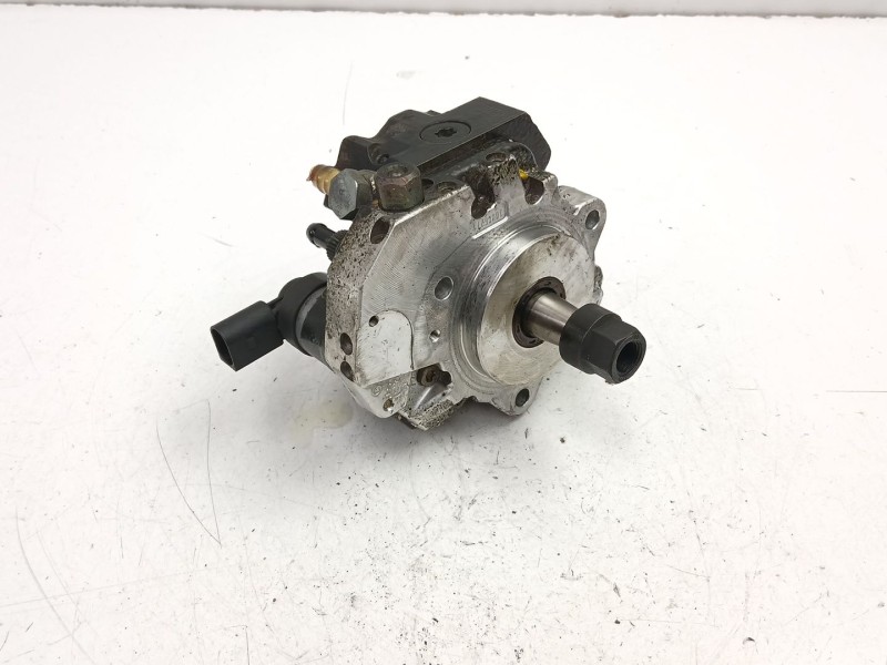 Recambio de bomba inyectora diesel para bmw 3 (e46) 320 d referencia OEM IAM 7788670 0445010045 