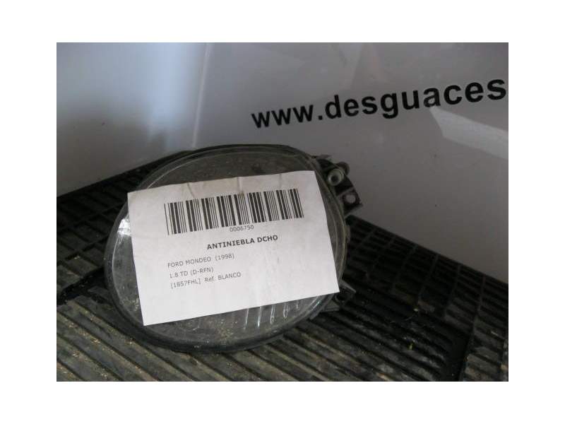 Recambio de antiniebla derecho para ford mondeo 1.8 td (d-rfn) referencia OEM IAM BLANCO  