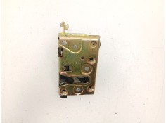 Recambio de cerradura puerta trasera derecha para peugeot 205 plus 1.4 g referencia OEM IAM 913836   2