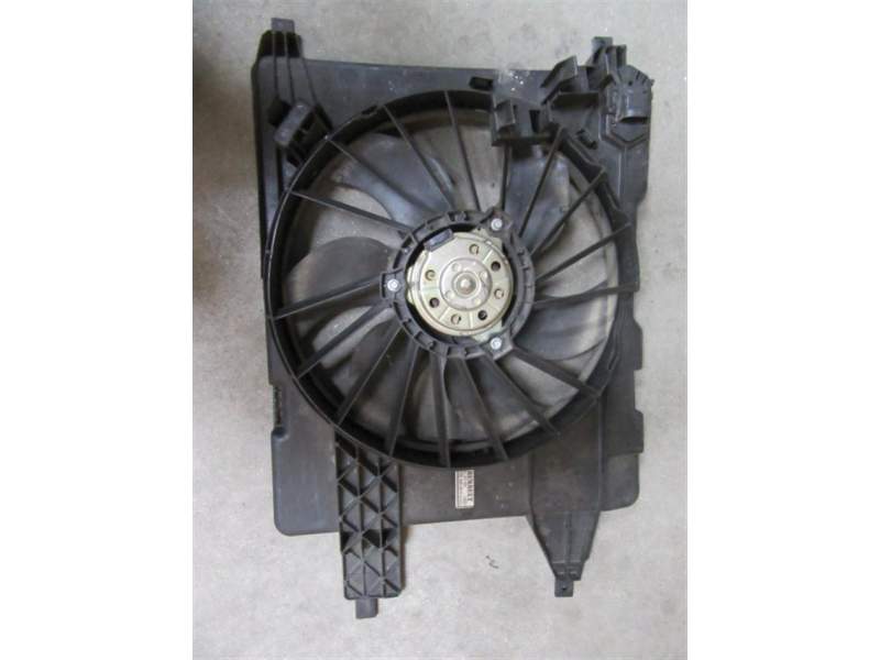 Recambio de electroventilador para renault megane ii station wagon (km0/1_) 1.6 referencia OEM IAM   