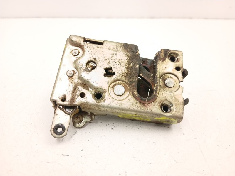 Recambio de cerradura puerta delantera izquierda para peugeot 205 plus 1.4 g referencia OEM IAM 913593  