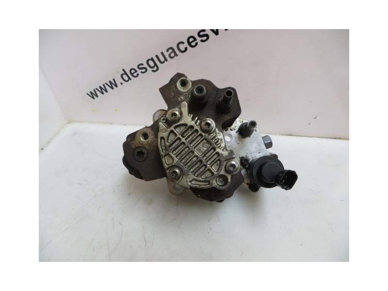 Recambio de bomba inyectora diesel para renault scenic 1.9 dci f9q 612 referencia OEM IAM 8200108225 0445010075 