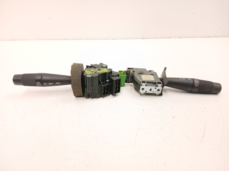 Recambio de mando luces y limpias para peugeot 205 plus 1.4 g referencia OEM IAM 9753275580  625341