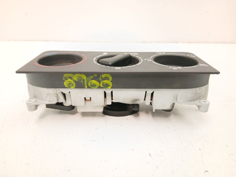 Recambio de mandos calefaccion aire para peugeot 205 plus 1.4 g referencia OEM IAM 645145  