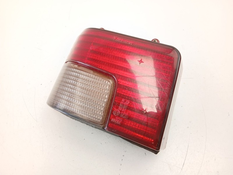 Recambio de piloto trasero izquierdo para peugeot 205 plus 1.4 g referencia OEM IAM 635041  