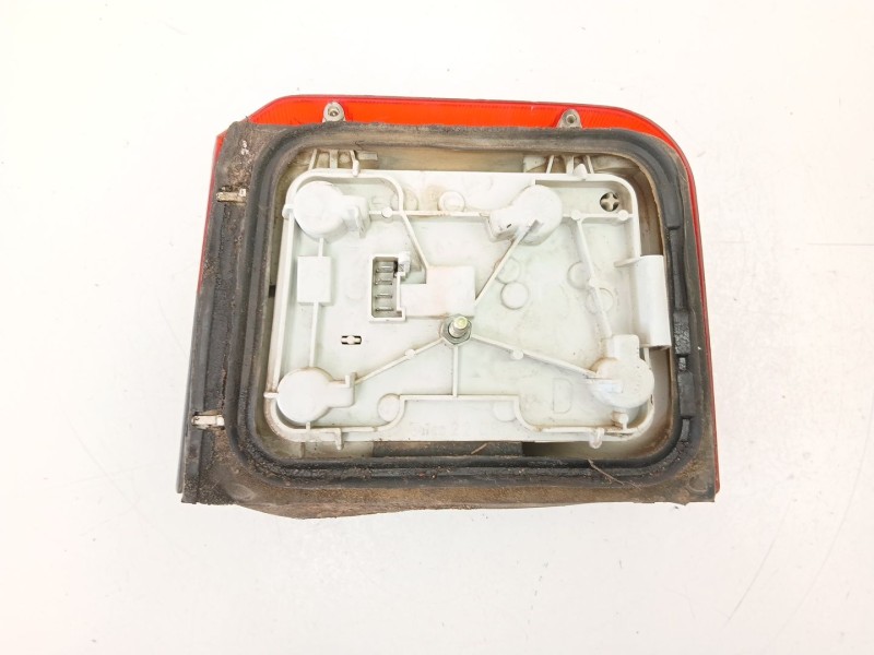 Recambio de piloto trasero derecho para peugeot 205 plus 1.4 g referencia OEM IAM 635129  