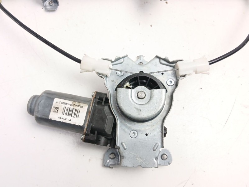 Recambio de elevalunas trasero izquierdo para nissan qashqai i (j10, nj10) 1.6 referencia OEM IAM 82701JD400  